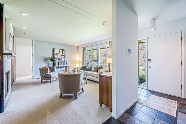 1307 Beechwood Drive, Ann Arbor, MI 48103