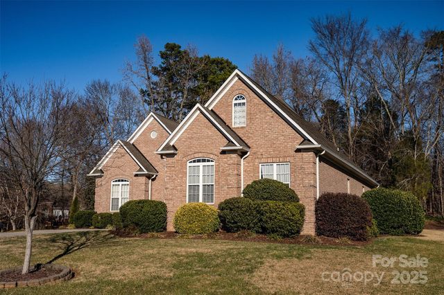 1305 Wrenwood Court, Salisbury, NC 28146