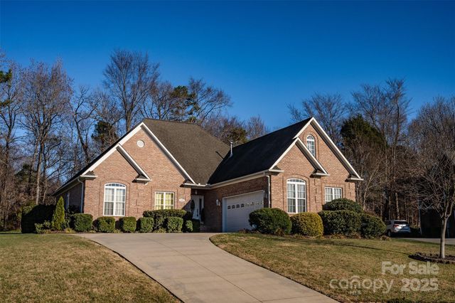 1305 Wrenwood Court, Salisbury, NC 28146