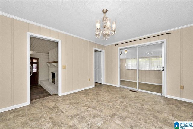 1606 WOODLAND STREET NW, Cullman, AL 35055