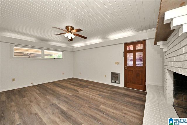 1606 WOODLAND STREET NW, Cullman, AL 35055