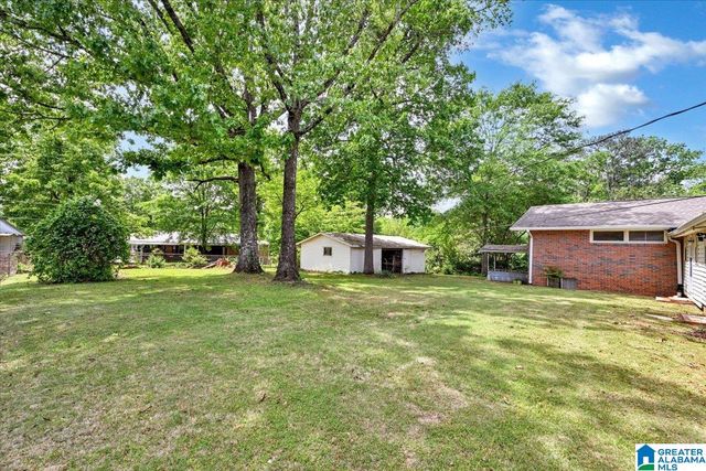1606 WOODLAND STREET NW, Cullman, AL 35055