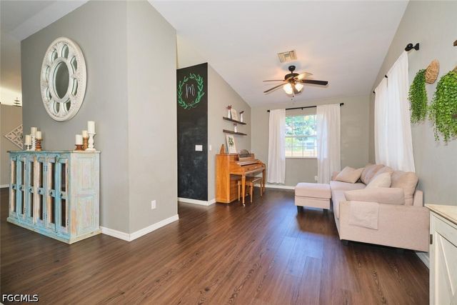 6649 Hartland ST, Fort Myers, FL 33966