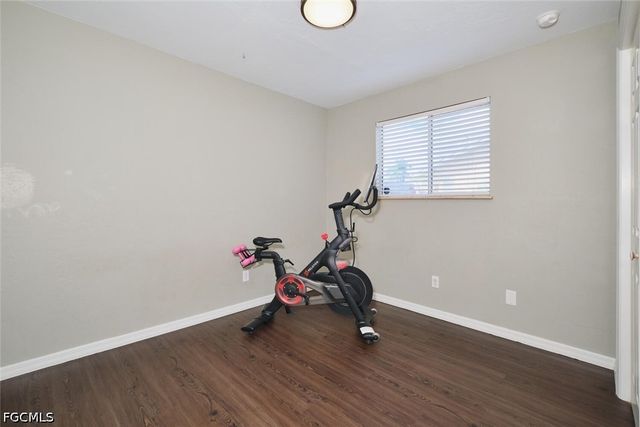 6649 Hartland ST, Fort Myers, FL 33966