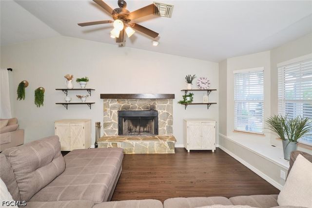 6649 Hartland ST, Fort Myers, FL 33966