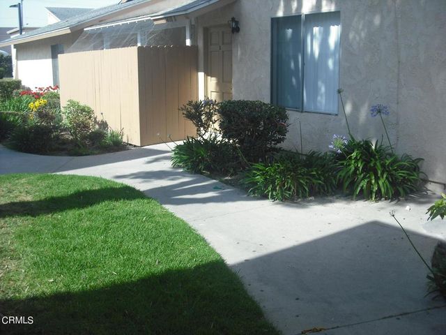 1410 Friedrich Lane B, Oxnard, CA 93033