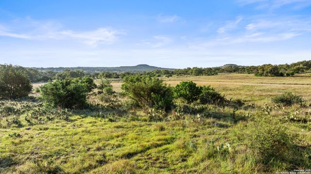 LOT 4 Vista Ridge, Round Mountain, TX 78663