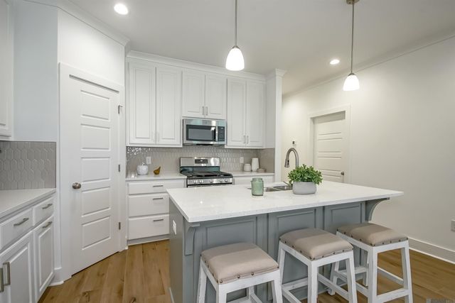 654 Turnstone Ave, Baton Rouge, LA 70819