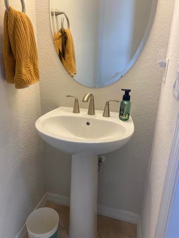 3964 Poinciana Lane, Hollywood, FL 33021