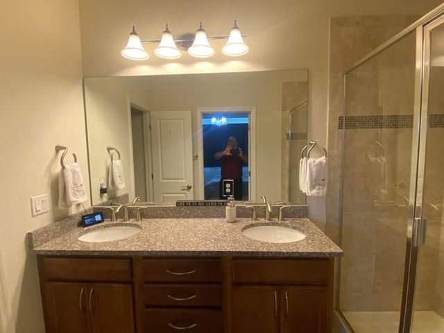 3964 Poinciana Lane, Hollywood, FL 33021