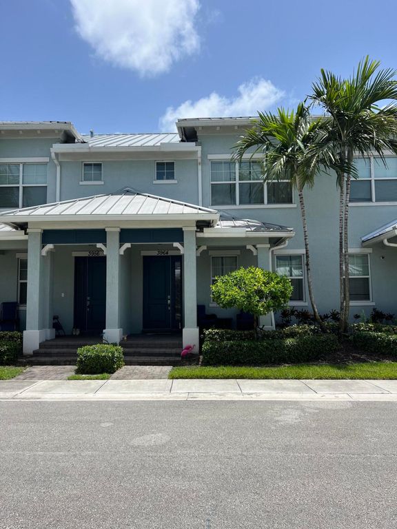 3964 Poinciana Lane, Hollywood, FL 33021