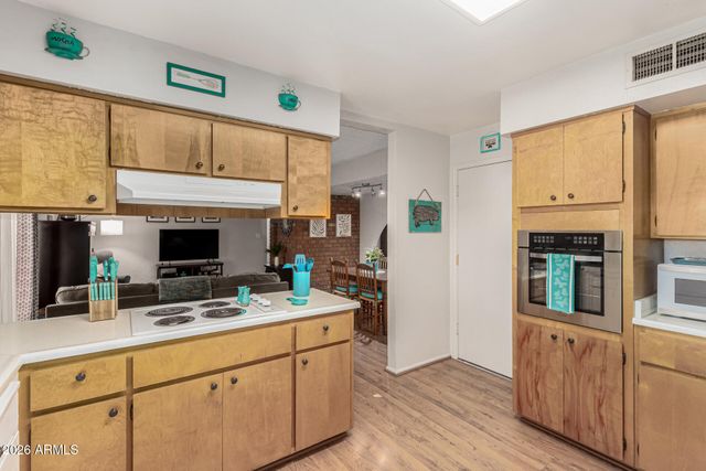 4106 W PURDUE Avenue, Phoenix, AZ 85051