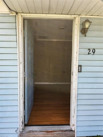 29 Shelton RD, Hampton, VA 23663