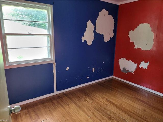 29 Shelton RD, Hampton, VA 23663