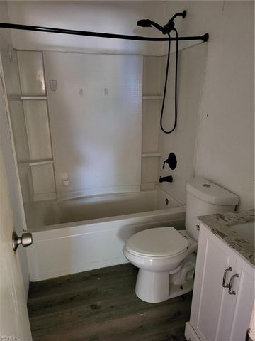 29 Shelton RD, Hampton, VA 23663