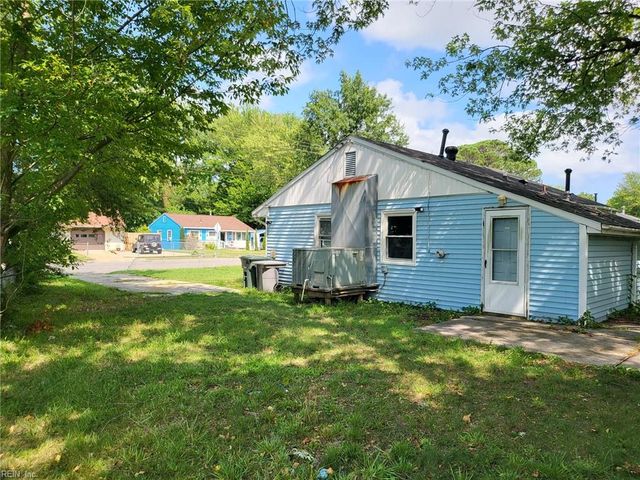 29 Shelton RD, Hampton, VA 23663