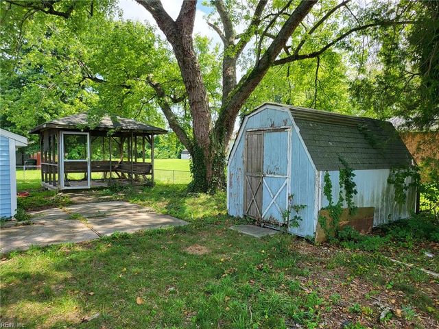 29 Shelton RD, Hampton, VA 23663