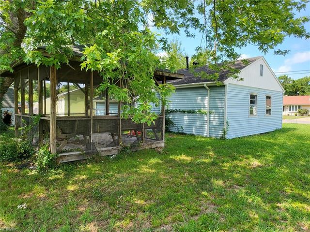 29 Shelton RD, Hampton, VA 23663