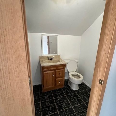 2722 Euclid Avenue, Berwyn, IL 60402