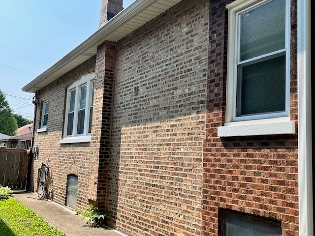 2722 Euclid Avenue, Berwyn, IL 60402