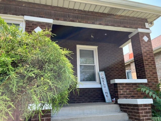 2722 Euclid Avenue, Berwyn, IL 60402
