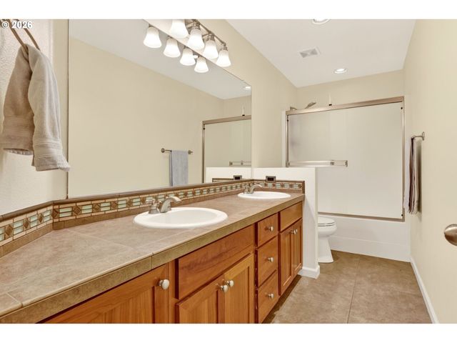 11607 Nw 29TH Pl, Vancouver, WA 98685