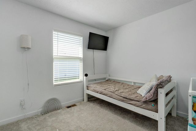 613 N Cheyenne Valley Road, Nixa, MO 65714