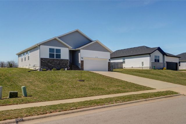 613 N Cheyenne Valley Road, Nixa, MO 65714