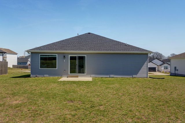 613 N Cheyenne Valley Road, Nixa, MO 65714