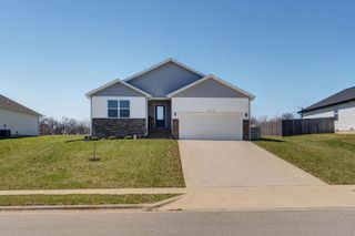 613 N Cheyenne Valley Road, Nixa, MO 65714