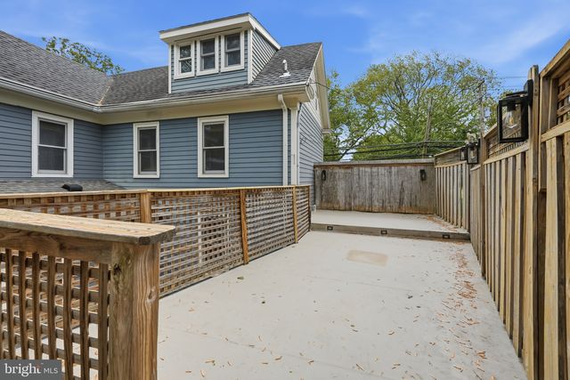 606 KINGS HWY, Lewes, DE 19958