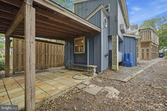 606 KINGS HWY, Lewes, DE 19958