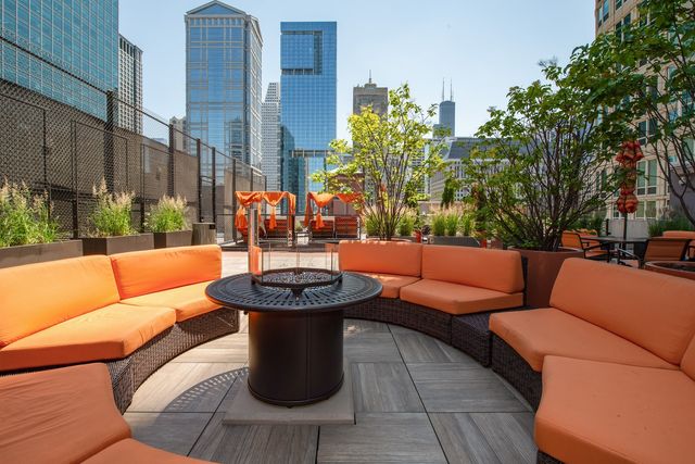 345 N LaSalle Boulevard 3902, Chicago, IL 60654