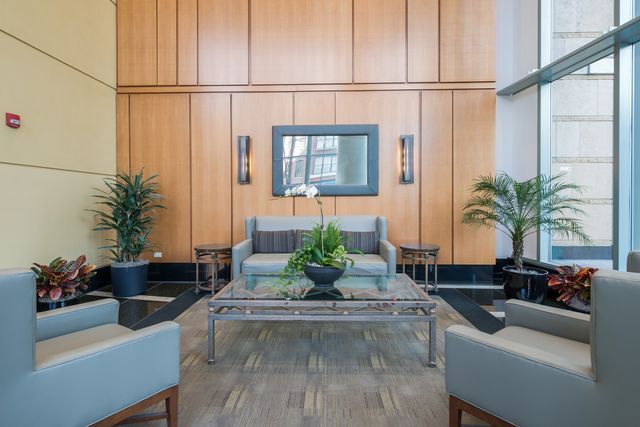 345 N LaSalle Boulevard 3902, Chicago, IL 60654