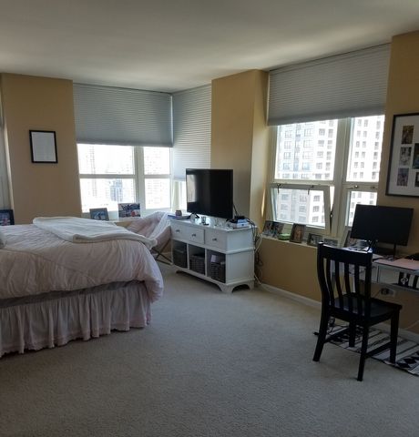 345 N LaSalle Boulevard 3902, Chicago, IL 60654