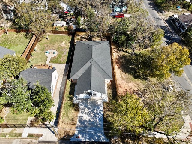 1105 N 11th Street, Waco, TX 76707