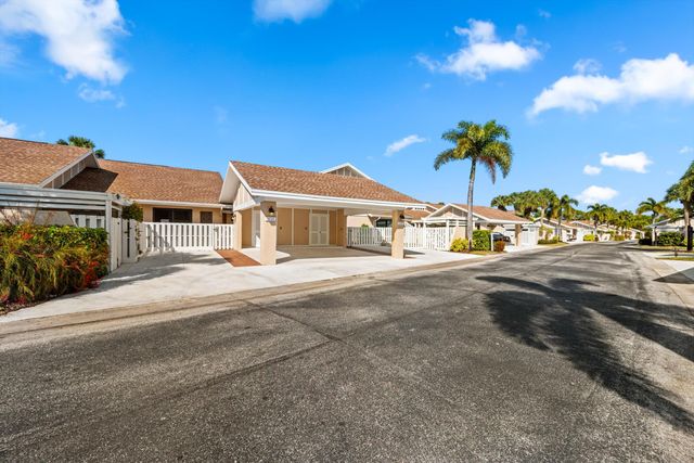 3733 Cape Pointe Circle, Jupiter, FL 33477