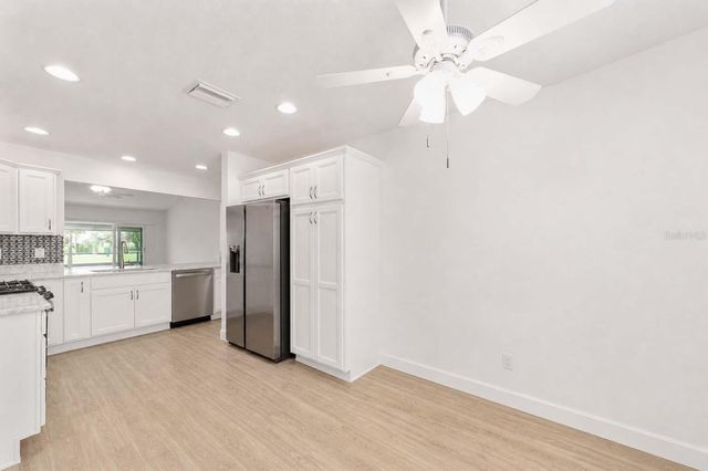 1106 EBLING LOOP, The Villages, FL 32163