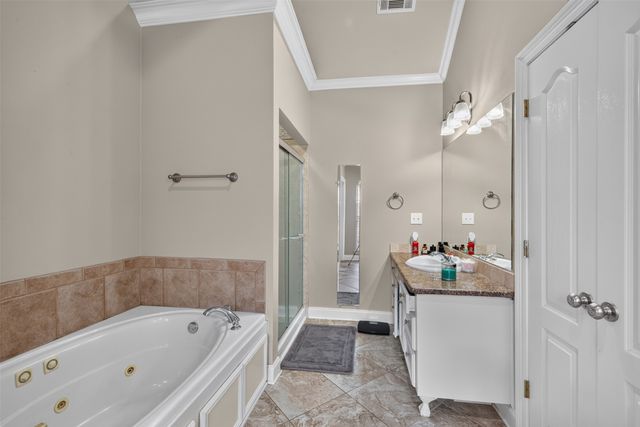 1975 Honeytree Trail, Haughton, LA 71037