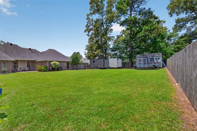 1975 Honeytree Trail, Haughton, LA 71037