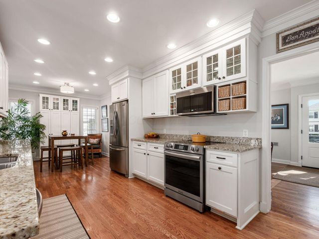 1508 Berkshire Road, Columbus, OH 43221