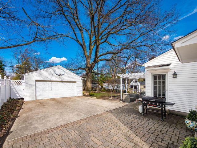 1508 Berkshire Road, Columbus, OH 43221