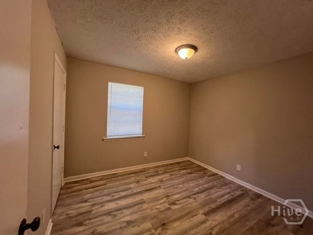 Image 13 of property listing at 2514 Howard Foss Court, Savannah, GA 31406