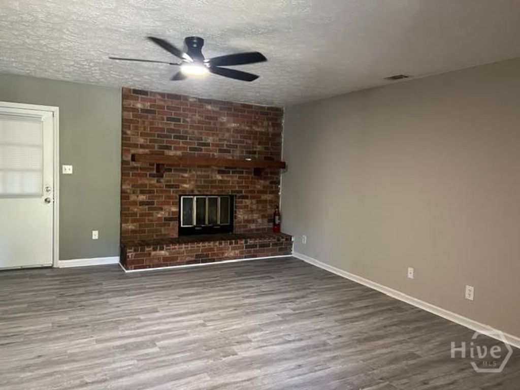 Image 2 of property listing at 2514 Howard Foss Court, Savannah, GA 31406