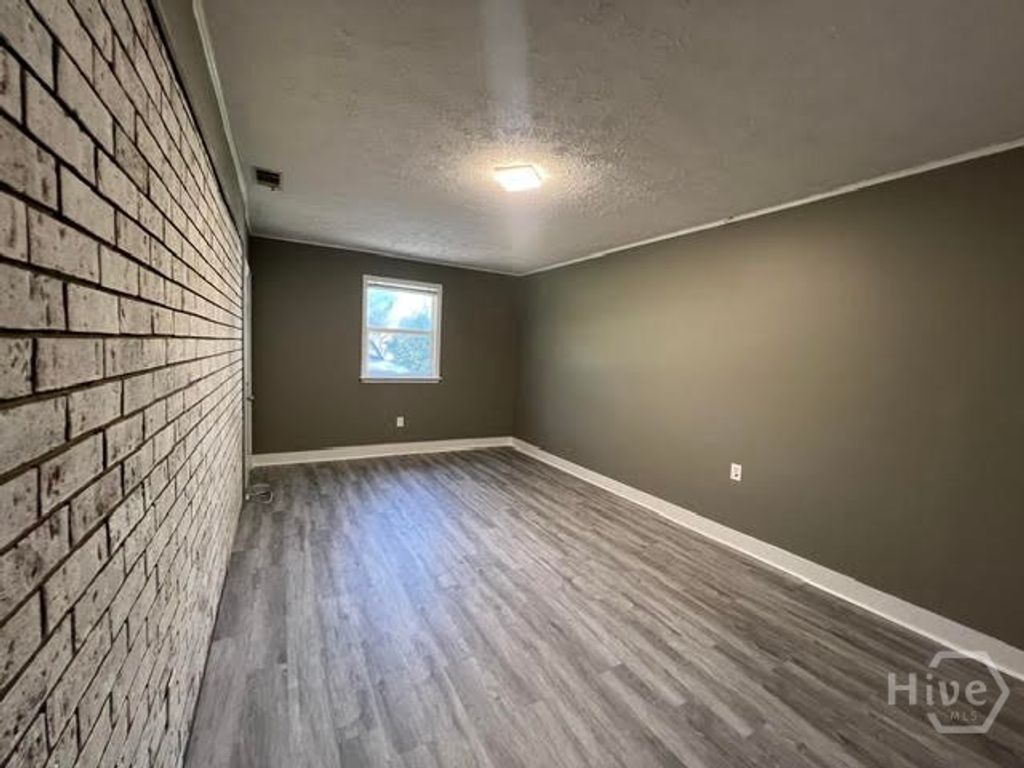 Image 3 of property listing at 2514 Howard Foss Court, Savannah, GA 31406