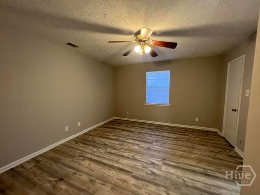 Image 9 of property listing at 2514 Howard Foss Court, Savannah, GA 31406