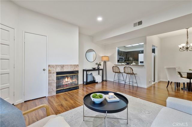 23839 Del Monte Drive 91, Valencia, CA 91355