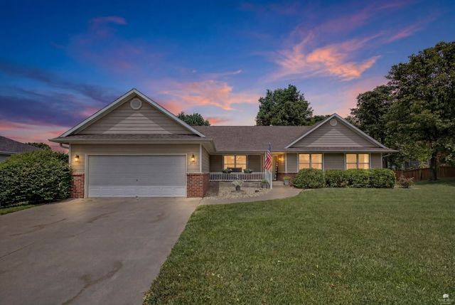 9111 Cara's Way, Manhattan, KS 66502
