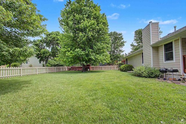 9111 Cara's Way, Manhattan, KS 66502