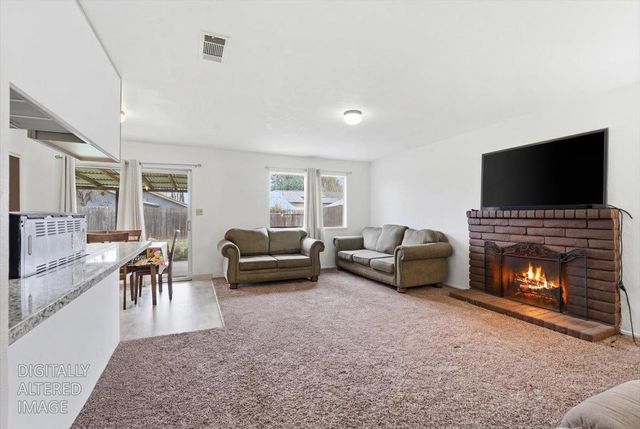 2003 Chambord Dr, Stockton, CA 95210